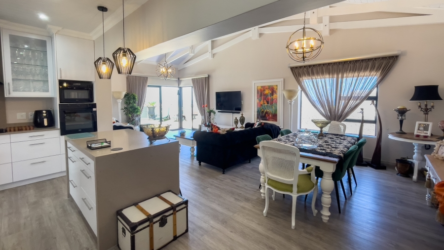 2 Bedroom Property for Sale in Groot Brakrivier Central Western Cape